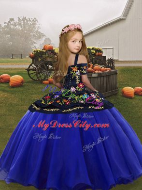 Olive Green Ball Gowns Organza Straps Sleeveless Embroidery Floor Length Lace Up Child Pageant Dress