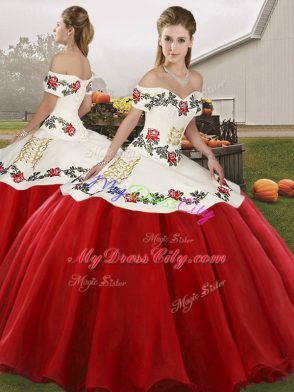 Sophisticated White And Red Off The Shoulder Lace Up Embroidery Sweet 16 Quinceanera Dress Sleeveless