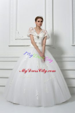 Charming White Short Sleeves Beading and Appliques Floor Length Bridal Gown