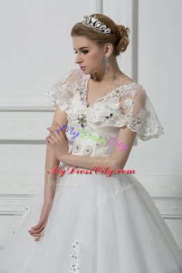 Charming White Short Sleeves Beading and Appliques Floor Length Bridal Gown