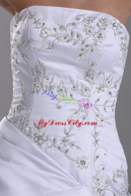 Sophisticated White Sleeveless Taffeta Brush Train Lace Up Wedding Gowns for Wedding Party