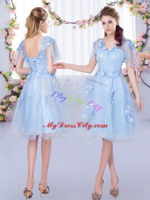 V-neck Short Sleeves Bridesmaid Dresses Knee Length Appliques Light Blue Tulle