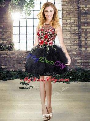 Edgy Black Scoop Neckline Embroidery and Ruffles Prom Dress Sleeveless Lace Up