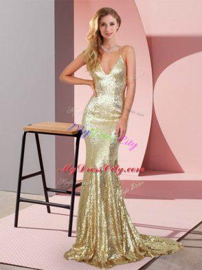 Beautiful Sleeveless Ruching Backless Prom Dresses with Gold Sweep Train