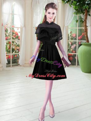 Graceful Knee Length Black Prom Evening Gown Satin Short Sleeves Lace