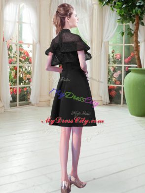 Graceful Knee Length Black Prom Evening Gown Satin Short Sleeves Lace