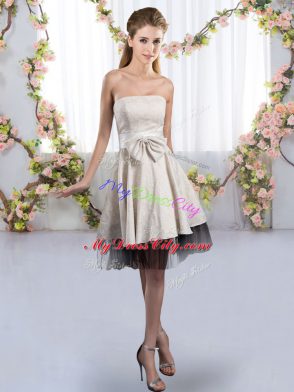 Sleeveless Tulle Knee Length Zipper Bridesmaid Dresses in White with Bowknot