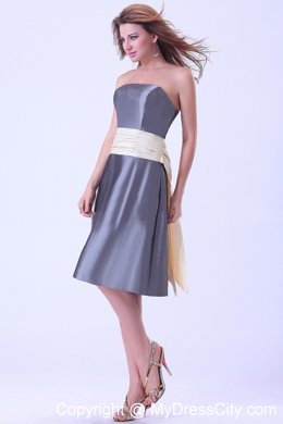 Strapless Grey Knee-length Satin Bridemaid Dress with Champagne Sash