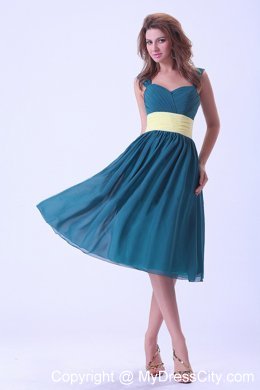 Knee-length Peacock Green Ruching Bridesmaid Dress with Champagne Belt