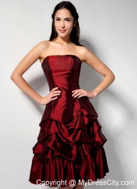 Burgundy Strapless Knee-length Bridesmaid Dress with Pick-ups and Ruches