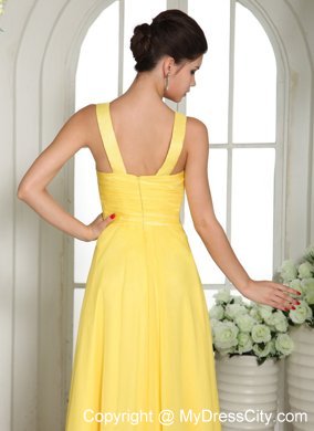 V-neck Ruches and Appliques Yellow Chiffon Bridesmaid Dress