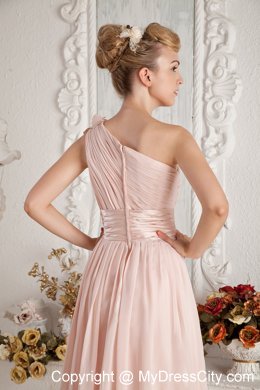 Flowers Decorate Single Shoulder Sweep Train Ruched Bridesmaid Dress