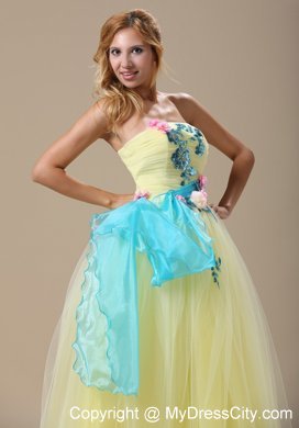 Appliques Ruched Prom Dress in Yellow With Sash