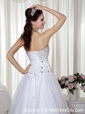 White A-line Sweetheart Taffeta and Tulle Beaded Prom Dress