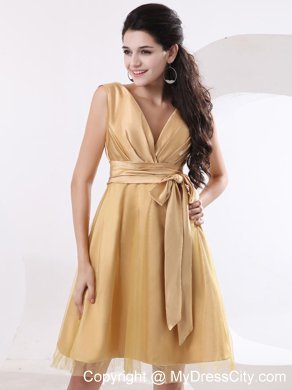 V-neck Champagne Tulle and Satin Short Sash Bridesmaid Dress