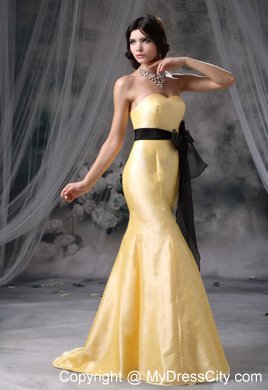 Mermaid Yellow Sweetheart Maid of Honor Dress with Black Sash