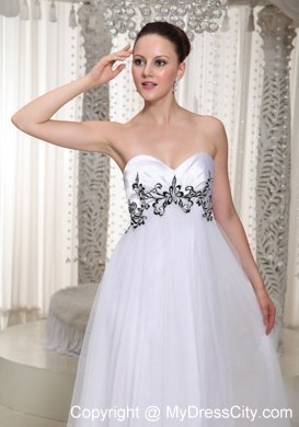 Sweetheart Empire Appliques White Prom Dresses for Ladies