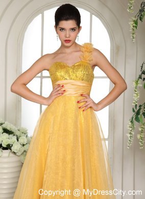 One Shoulder Hand Flowers Strap Sequined Light Yellow Prom Dress