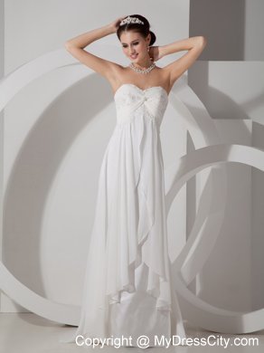 White Sweetheart Chiffon Ruched Appliques Prom Dresses