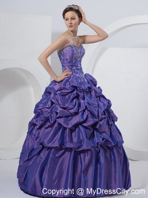 A-Line Sweetheart Embroidery Pick Up Quinceanera Gowns with Pick Up