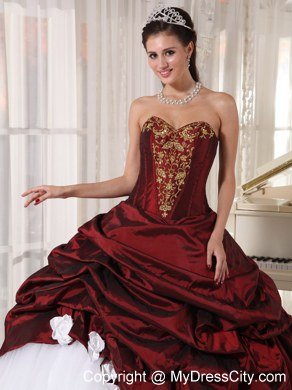 Classical Sweetheart Appliques Colorful Pick Up Quinceanera Gowns