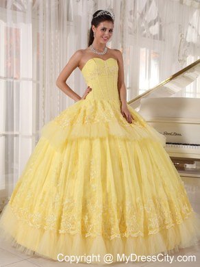 Sweetheart Appliques Yellow 2013 Beautiful Dress for Sweet 16