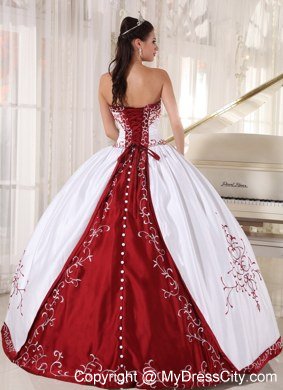 Traditinal White and Wine Red Strapless Embroidery Quinceanera Gowns