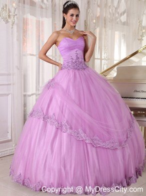 Hem With Lace Sweetheart Appliques Lavender Quinceanera Dress