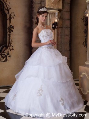 Ball Gown Strapless Appliques White 2013 Pretty Quinceanera Dress