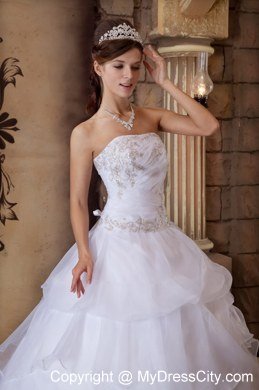 Ball Gown Strapless Appliques White 2013 Pretty Quinceanera Dress