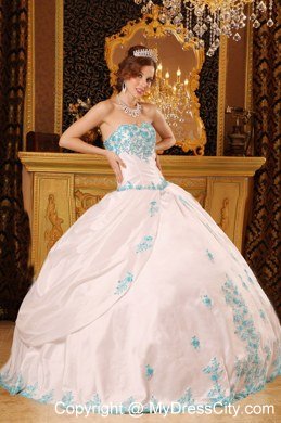 White Sweetheart Appliques Full length Quinceanera Dress Under 300