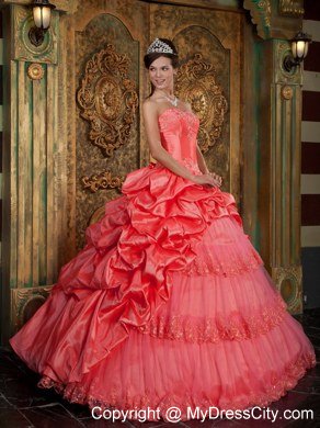 Watermelon Red Sweetheart Appliques Lace Quinceanera Gowns