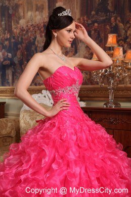 Sweetheart Beading 2013 Best Red Quinceanera Gowns with Ruffled