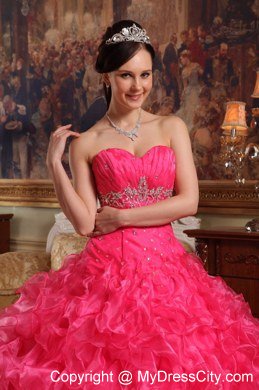 Sweetheart Beading 2013 Best Red Quinceanera Gowns with Ruffled