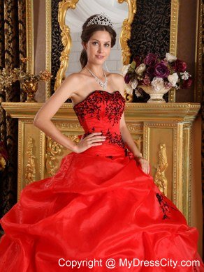 Simple Red Ball Gown Sweetheart Embroidery Long Quinceanera Dresses