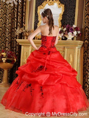 Simple Red Ball Gown Sweetheart Embroidery Long Quinceanera Dresses