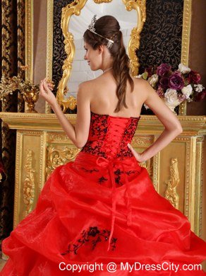 Simple Red Ball Gown Sweetheart Embroidery Long Quinceanera Dresses