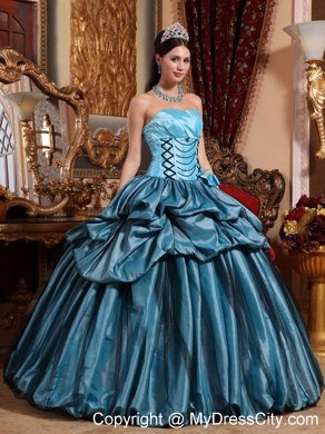 Ball Gown Strapless Hand Made Flower Two-toned Quinceanera Gowns