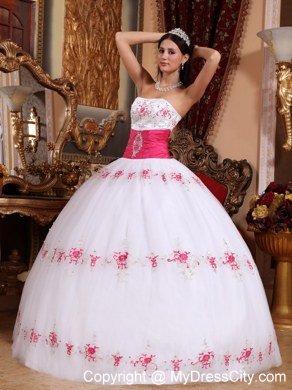 213 Cute Puffy Strapless Embroidery 16 Birthday Dress for Girl