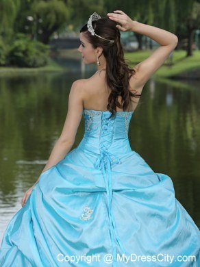 Aqua Blue Taffeta 2013 Quinceanera Dress with Appliques and Pick-ups