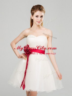 Sashes ribbons and Hand Made Flower Quinceanera Court of Honor Dress White Zipper Sleeveless Mini Length