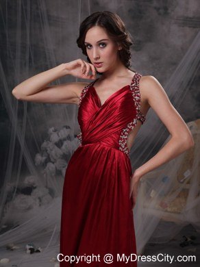 Wine Red Empire V-neck Celebrity Dress Beading and Ruch Decorate