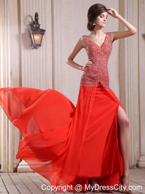 V-neck Red Celebrity Dress With Beaded Bodice High Slit Court Train