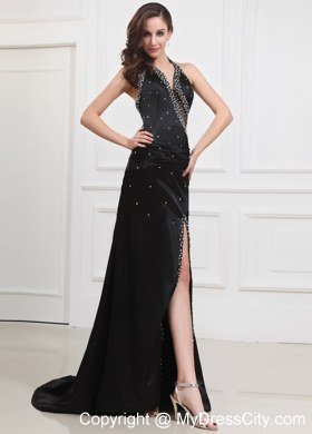 V-neck Beading Halter Brush Sweep Celebrity Dresses Tulle Black