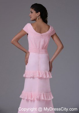 Short Sleeves Baby Pink Scoop Column Celebrity Dress With Ruffed Layers