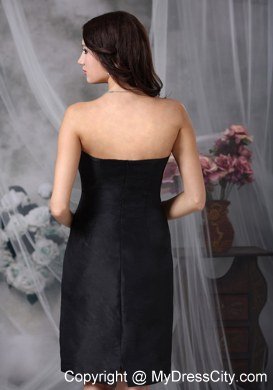 Simple Black A-line Strapless Knee-length Ruched Maternity Bridesmaid Dress