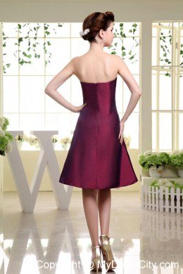 Impressive Burgundy Ruching Maid of Honor Dress Knee-length for Weddings