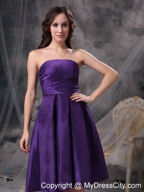 Customize Eggplant Purple A-line Strapless Knee-length Bridesmaid Dress