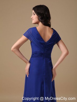 Royal Blue Chiffon A-line V-neck Ruched Maid of Honor Dress Knee-length