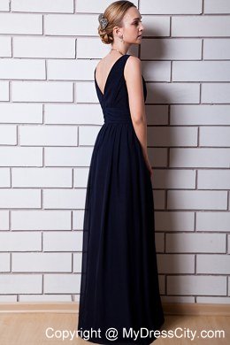 Hot Black Chiffon V-neck Floor-length Slinky Bridesmaid Dresses with Ribbon